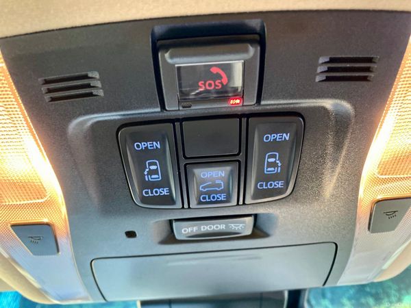 TOYOTA ALPHARD 2.5 HYBRID E-FOUR (8 SEATER) 397301397