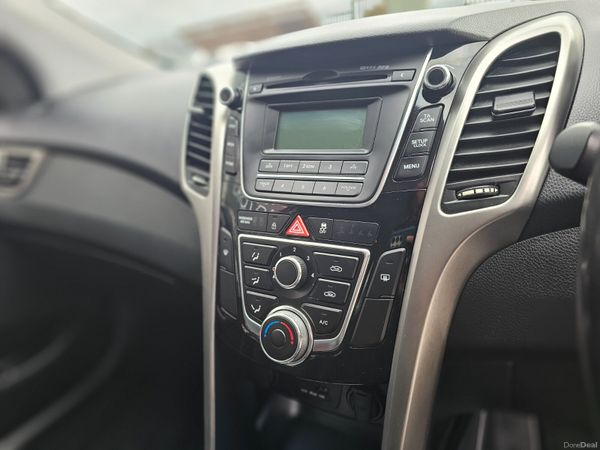 HYUNDAI I30 AUTOMATIC // 04/27 NCT 397302587