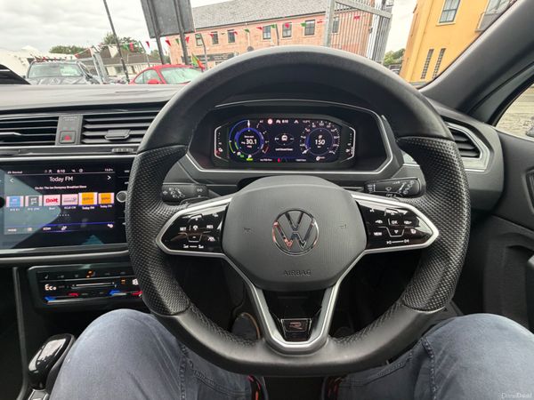 232 VOLKSWAGEN TIGUAN R-LINE 1.4PHEV 245 BHP AUTO 397318341