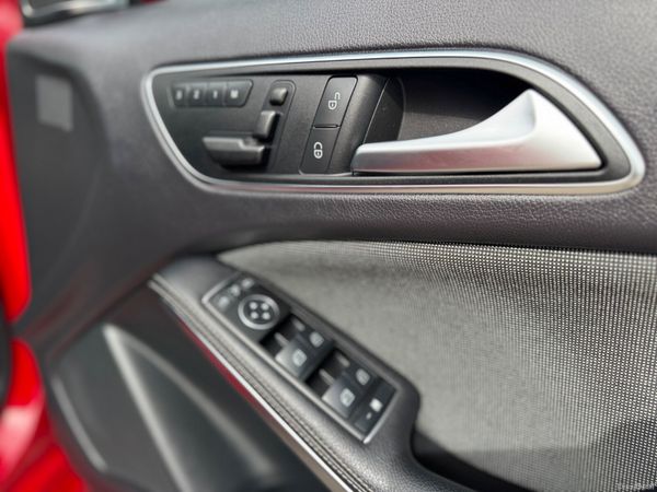 MERCEDES BENZ A180 1.6L Auto 2014 46000 ONLY 397447975