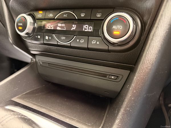 Mazda 3 Diesel Saloon Lovely Car 397448783