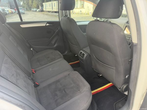12 Volkswagen Golf  1.4 TSI 397452737