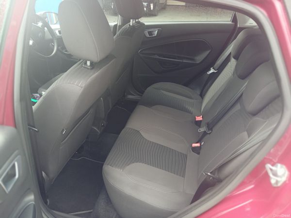 2015 Ford Fiesta 1.0 Automatic/Ecoboost 397453801