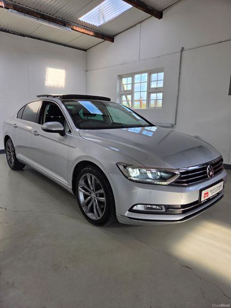 Volkswagen Passat Saloon, Diesel, 2018, Silver