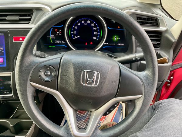 2016 Honda Fit 1.5 Hybrid Automatic CarPlay 397496751