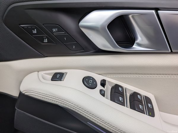 BMW X5 45e M Sport Plug-In Hybrid | Massive Spec 397403085