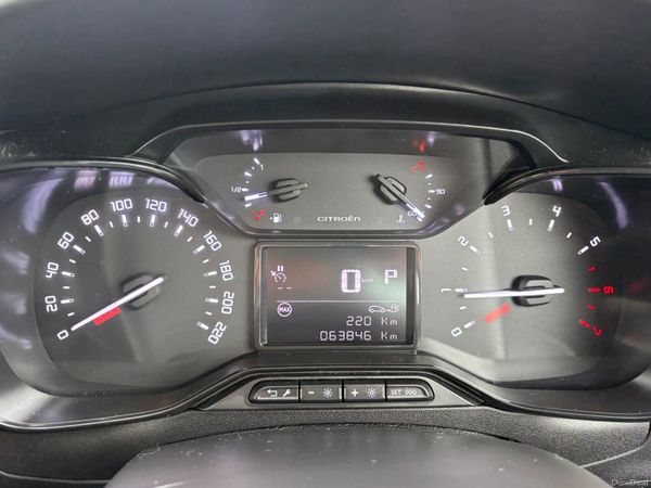 Citroen C3  Automatic Petrol in showroom condition 397422079