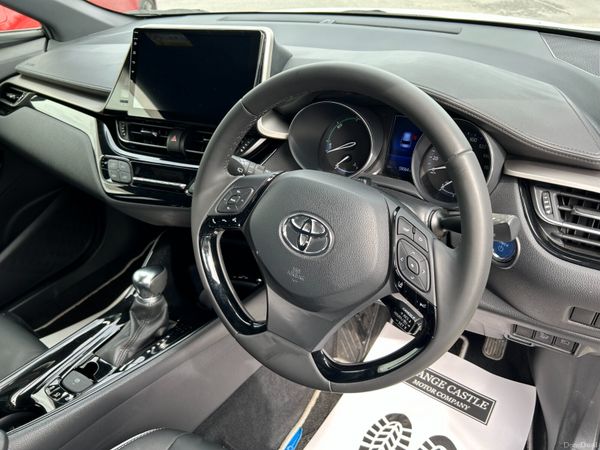 TOYOTA CHR 2019, 1.8 HYBRID AUTO LOW KMS HIGH SPEC 397435645