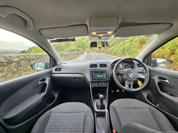 Volkswagen Polo 1.4l HIGH SPEC 397573407
