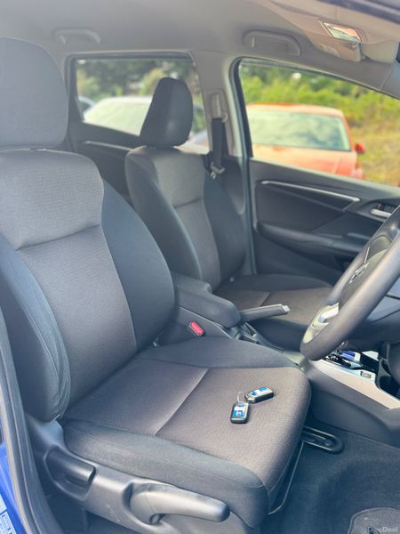 HONDA FIT 1.5L HYBRID 2014 2 Keys 41000KM ONLY 397575641