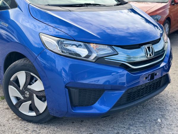 HONDA FIT 1.5L HYBRID 2014 2 Keys 41000KM ONLY 397575645