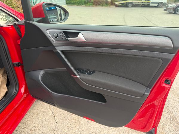 Volkswagen Golf 2020 397586907