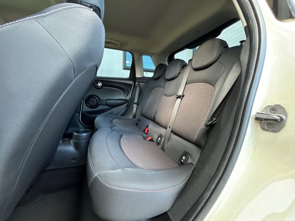 Mini Cooper D Auto 2017 397676031