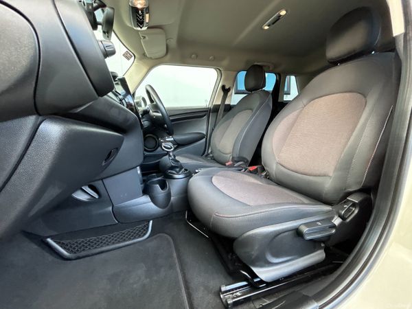 Mini Cooper D Auto 2017 397676039