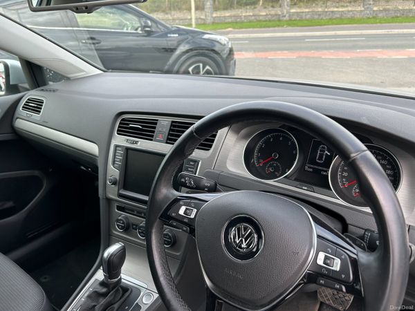 VOLKSWAGEN GOLF 2016, 1.2 TSI 5DR AUTO LOW KM 397687887