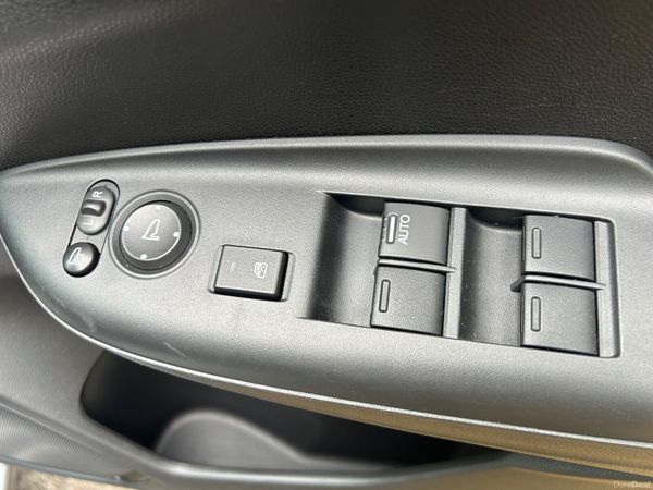 2018 HONDA FIT HYBRID AUTOMATIC NCT JANUARY 2028 397602117