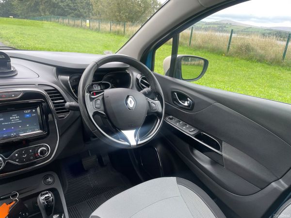 Renault Captur 2015, automatic , low milage 397768381