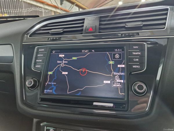 17 Volkswagen Tiguan R Line 2.0 TDi Auto 397714195