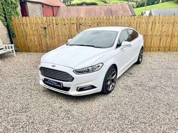 Ford Mondeo 2018 top of the range titanium 397738253