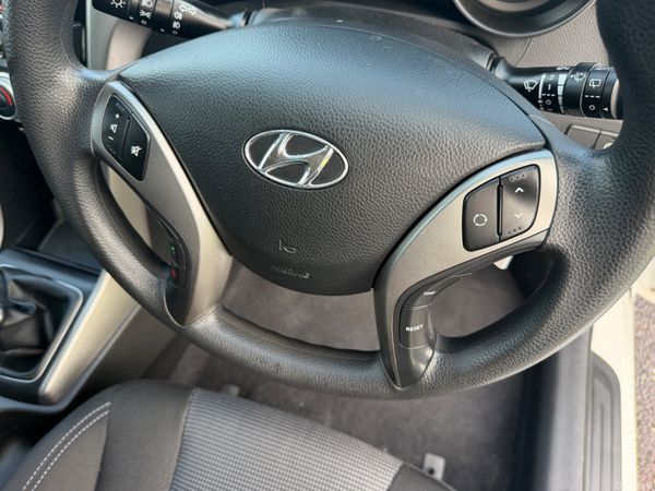 Hyundai i30 2015 CRDI Deluxe 397843901