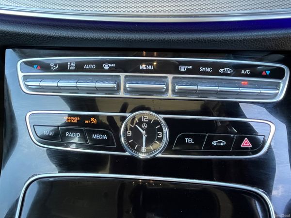 Mercedes-Benz E 220 D AVANTGARDE 397849657