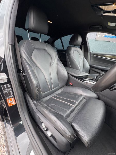 2017 BMW 5-Series M Sport, 4 of 25