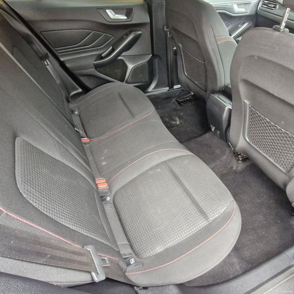 Ford Focus 2023 1.5d Automatic ST Line 397884943