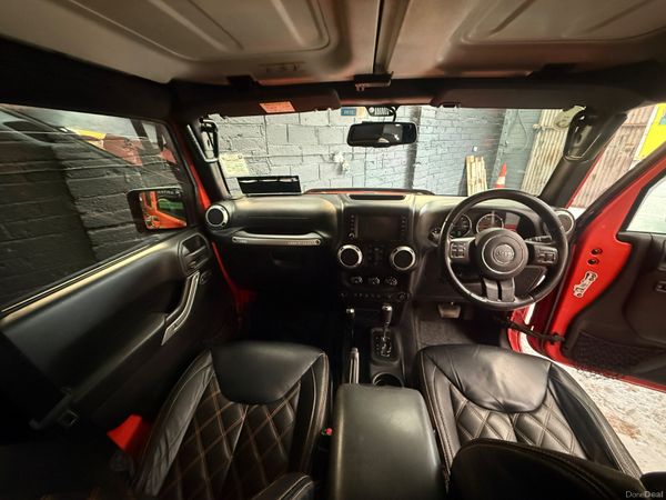 2015 Jeep Wrangler Unlimited 2.8D Auto **2 Seat** 397897059