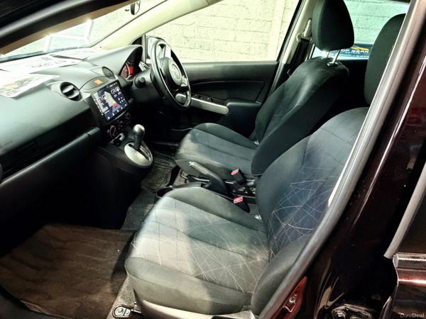 132 Mazda Demio 1.3 Petrol Automatic 397818803