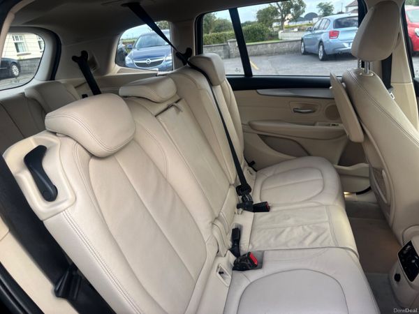 2017 BMW 2-Series 7 SEATER 397822017
