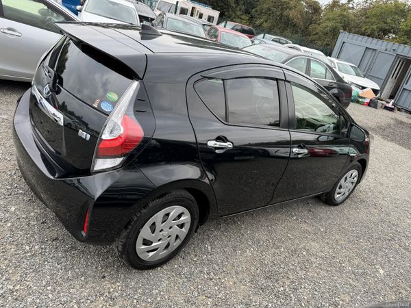 Toyota aqua sports low mileage 2 Years NCT 397967221