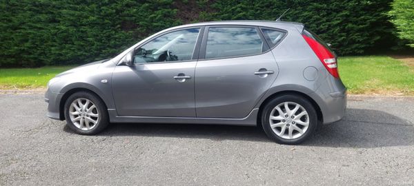 Hyundai i30 2011 397967755