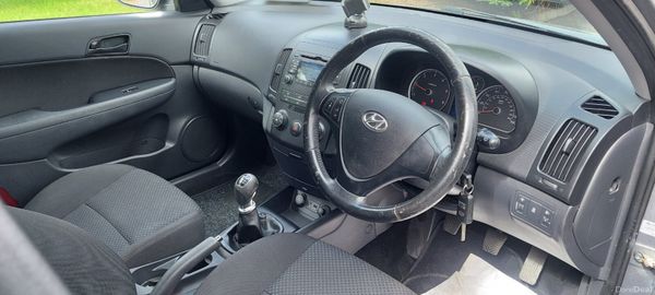 Hyundai i30 2011 397967763