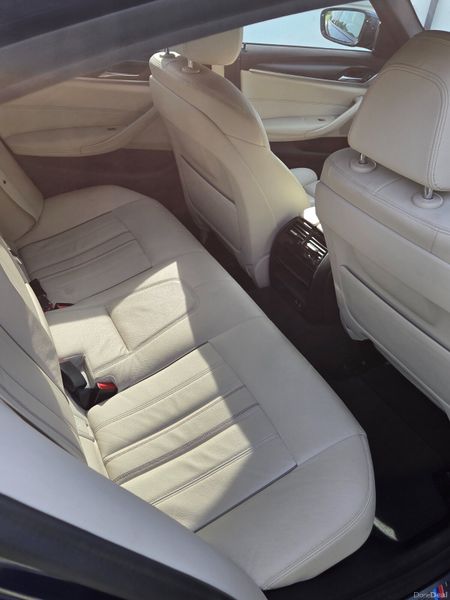 BMW 5-Series 2021 397969063