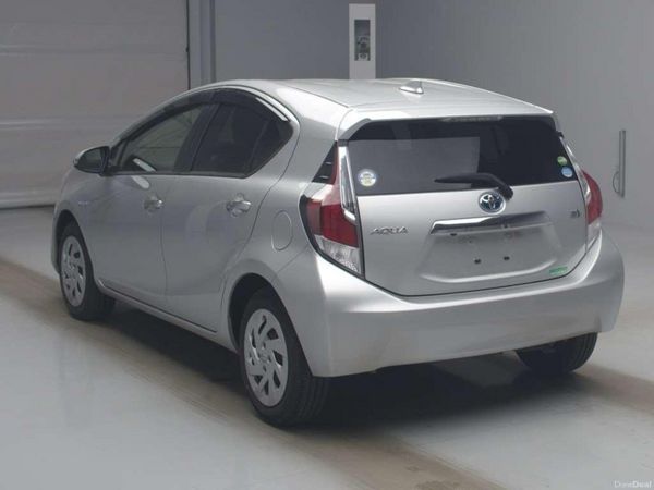 TOYOTA AQUA  Automatic push start 397971059