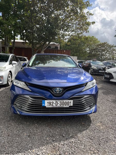 Toyota Camry Automatic Hybrid 397976031