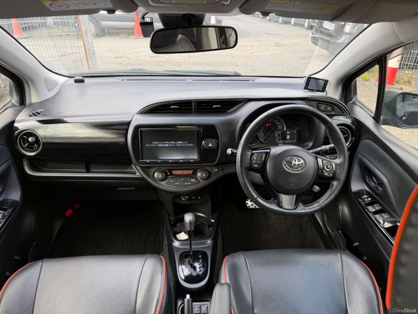 Toyota Vitz ( Yaris) Hybrid automatic 397976561