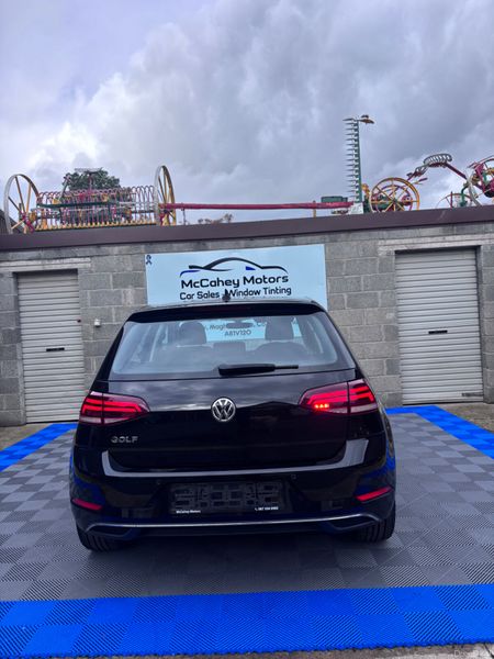 Volkswagen Golf 2018 397985571