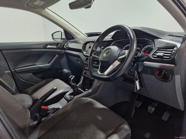 2020 Volkswagen T-Cross R-Line 1.0 TSi NCT 09/28 397900555