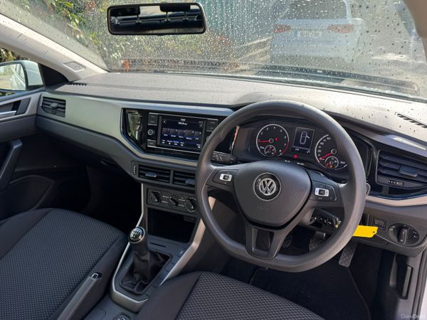 Volkswagen Polo 202 Manual Low KM 397912829