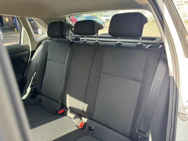 Volkswagen Polo 202 Manual Low KM 397912833