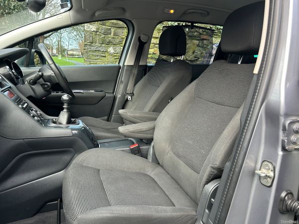 2017 PEUGEOT 5008 ACTIVE PETROL PANORAMIC ROOF 397922429