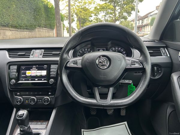 2017 SKODA OCTAIVA STYLE 2.0 TDI PARKING CAMERA 397933257
