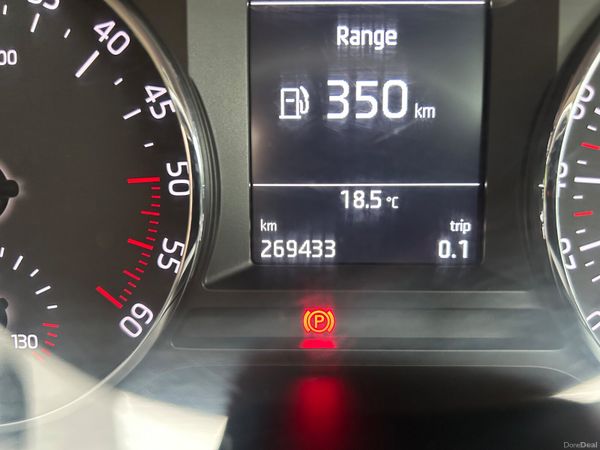 2017 SKODA OCTAIVA STYLE 2.0 TDI PARKING CAMERA 397933259