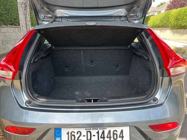 2016 VOLVO V40 DIESEL LEATHER INTERIOR 398040111