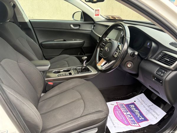 Kia Optima Estate 2018 398060371