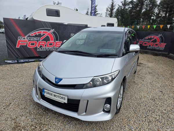 2015 Toyota Estima, 2 of 13