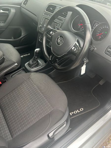 2017 Volkswagen Polo | High Line 398016157