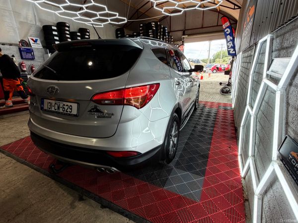 2013 Hyundai Santa Fe- 7 seater Family car NCT 398158045