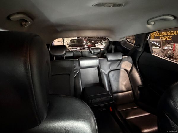 2013 Hyundai Santa Fe- 7 seater Family car NCT 398158047